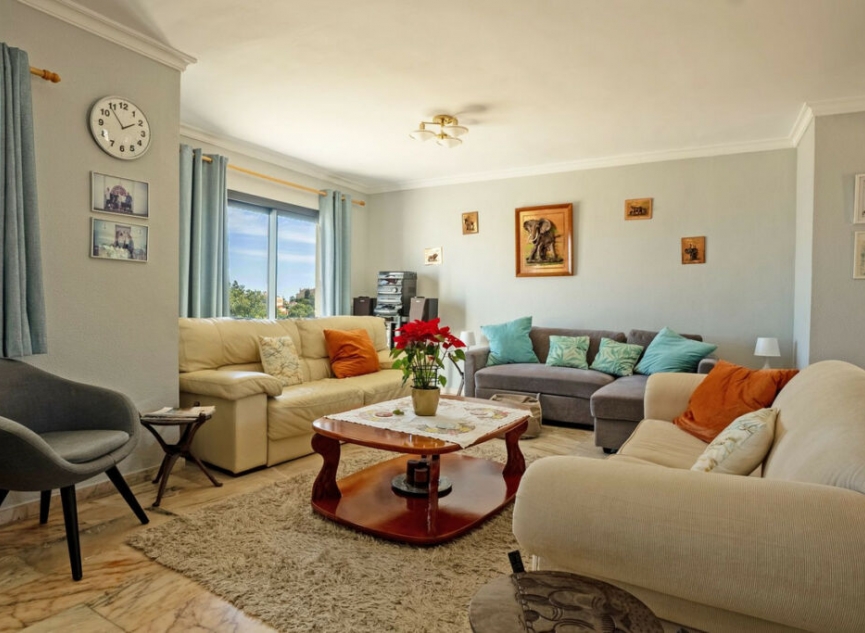 Resale - House -
Mijas Costa