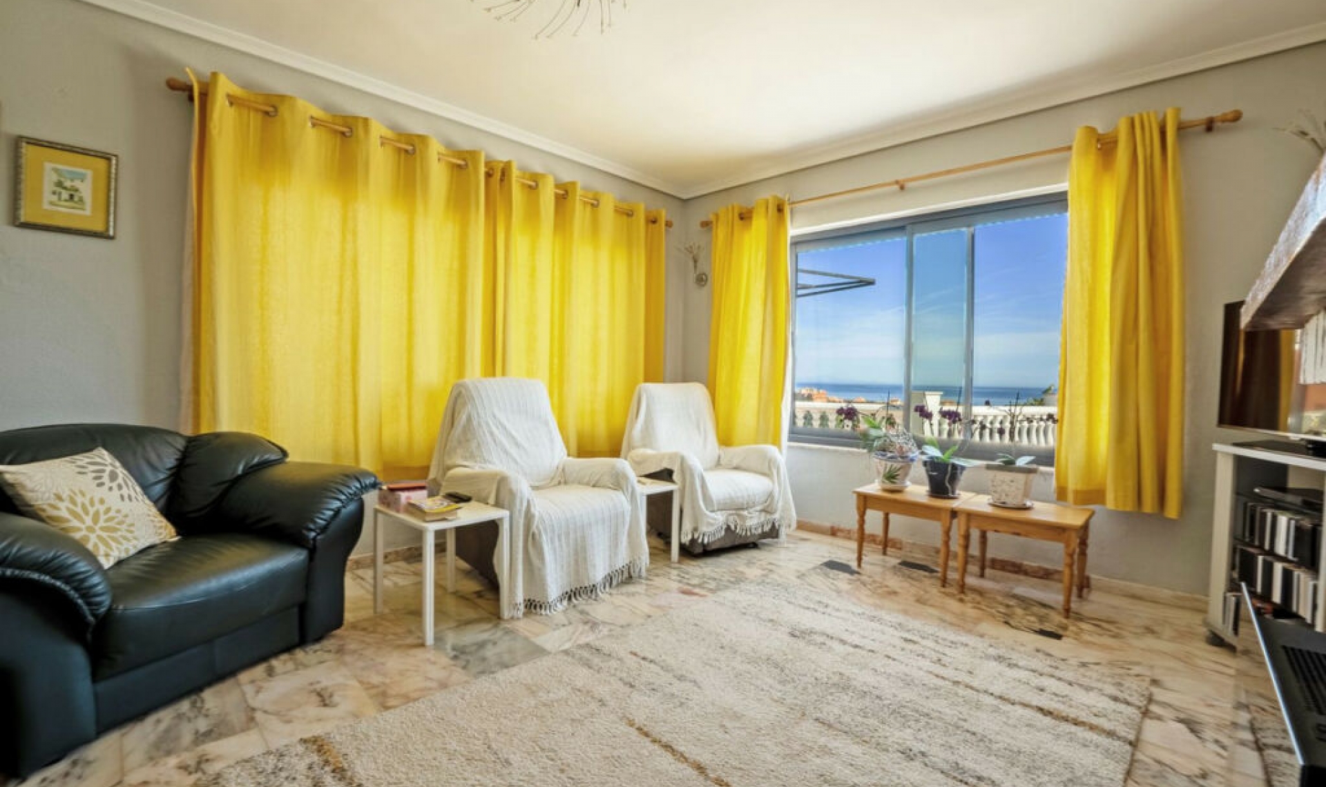 Resale - House -
Mijas Costa