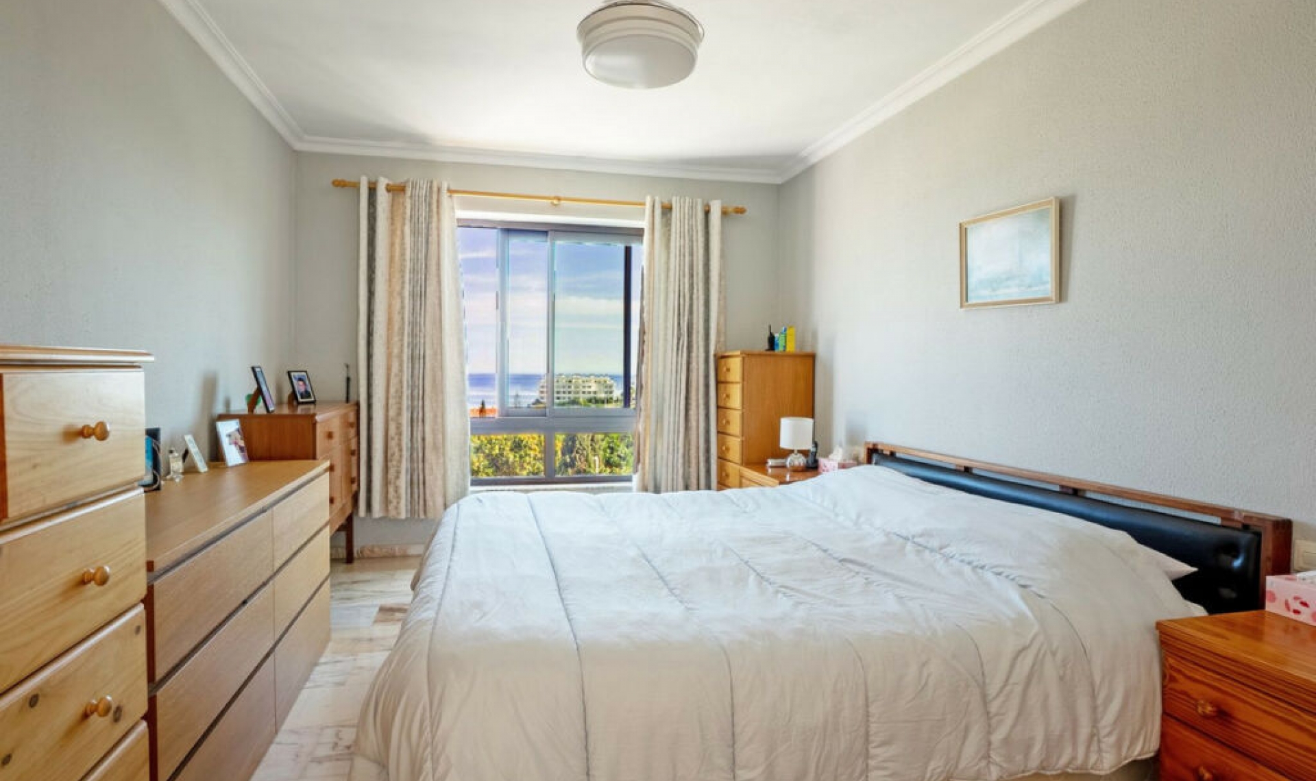 Resale - House -
Mijas Costa