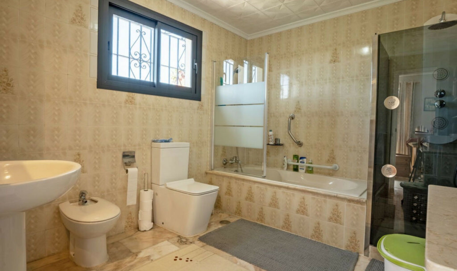 Resale - House -
Mijas Costa