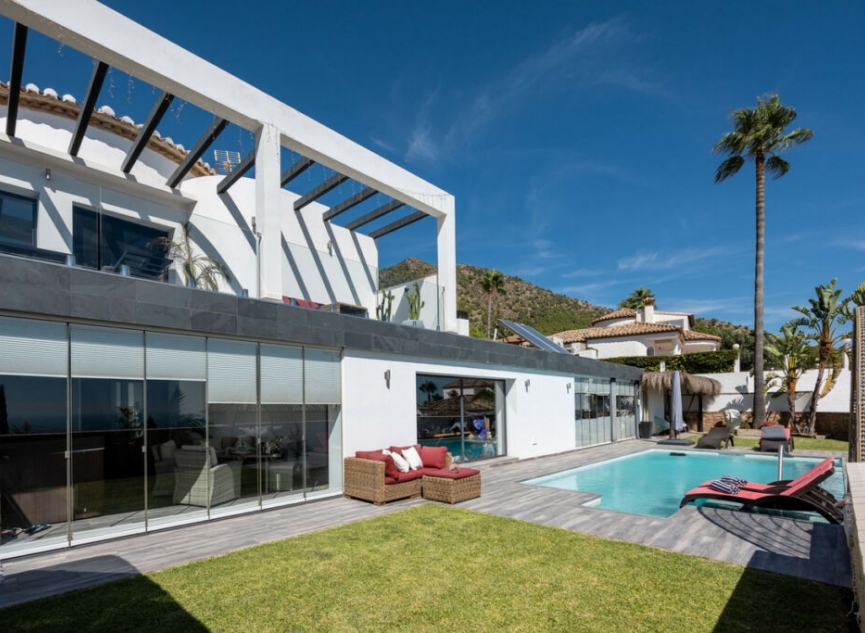 Resale - House -
Mijas Costa