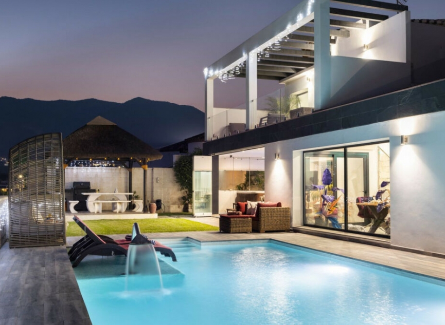 Resale - House -
Mijas Costa