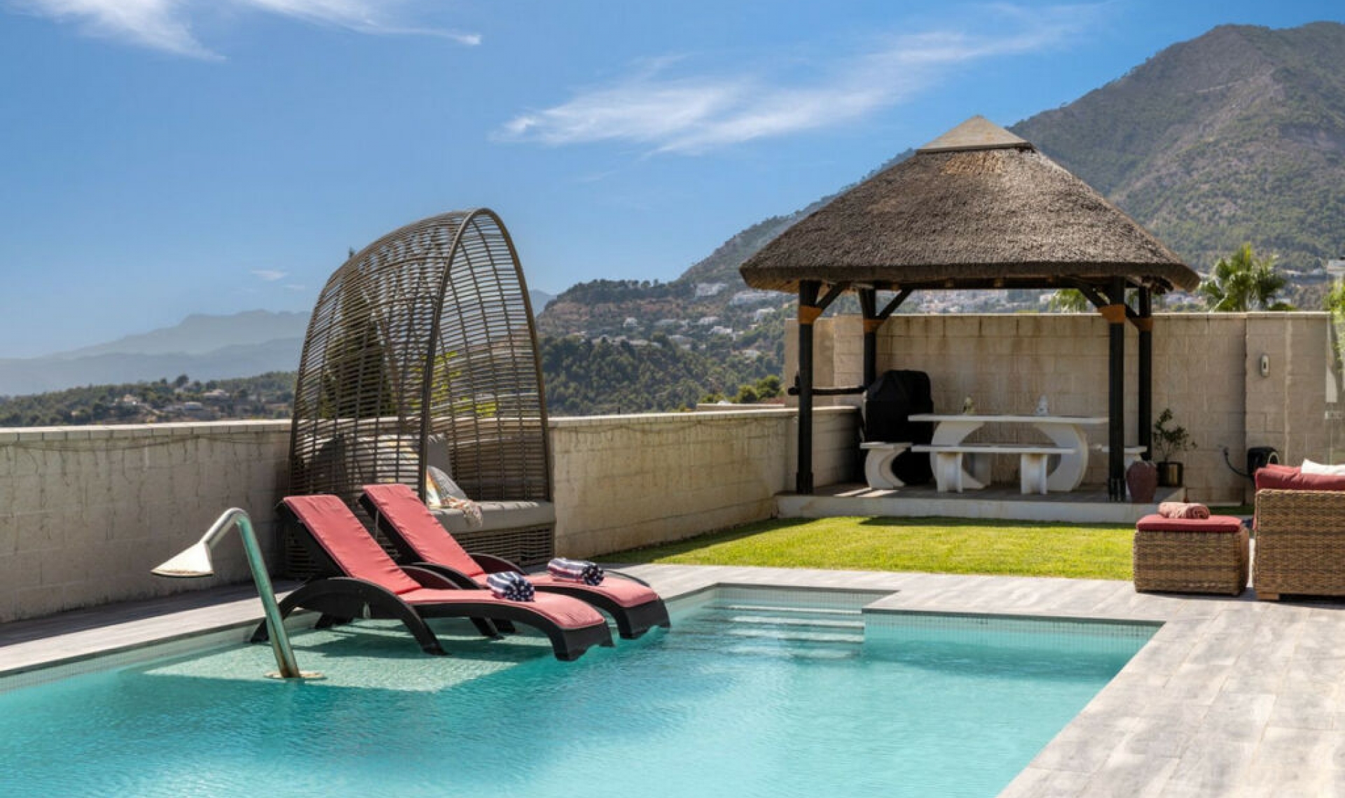 Resale - House -
Mijas Costa
