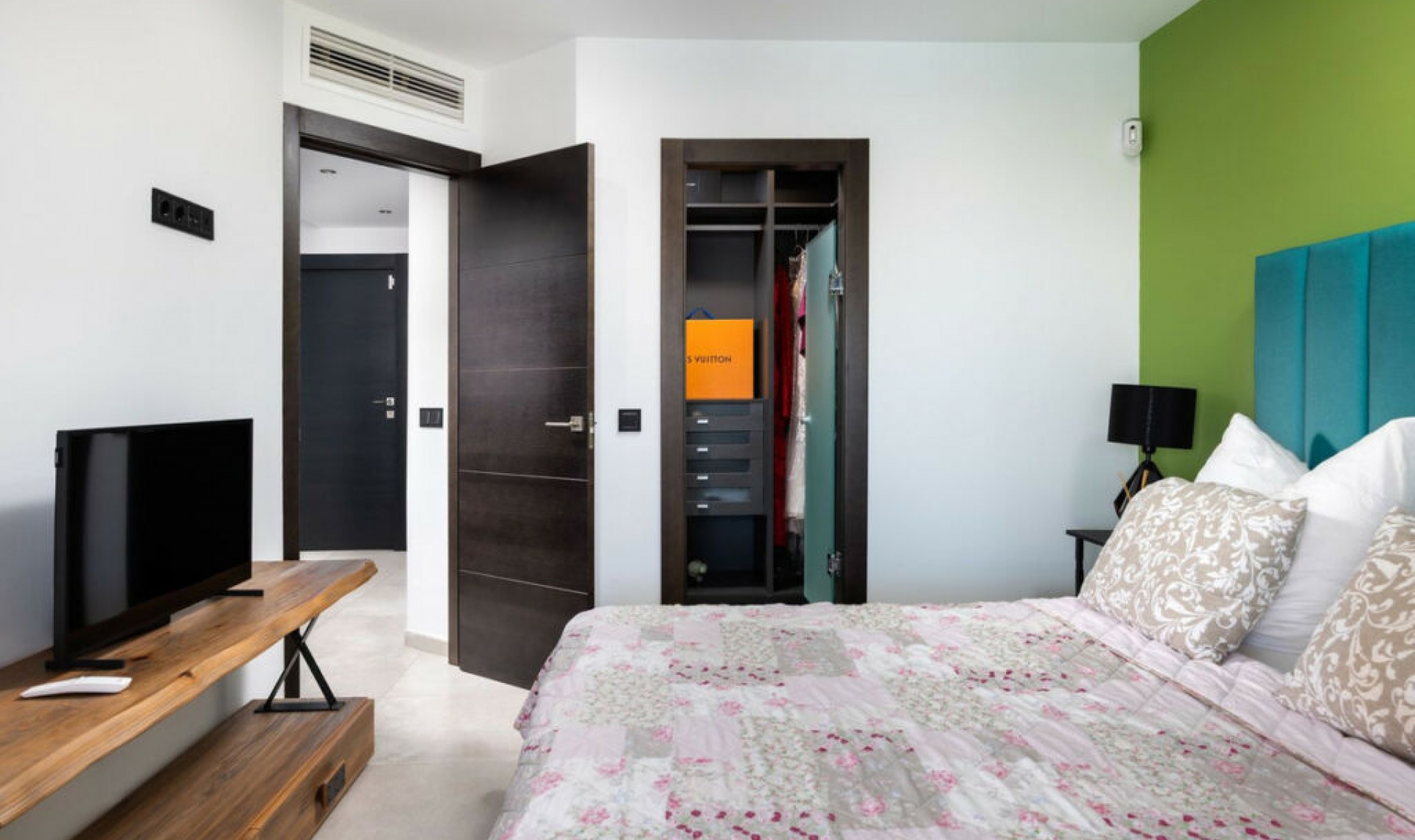 Resale - House -
Mijas Costa