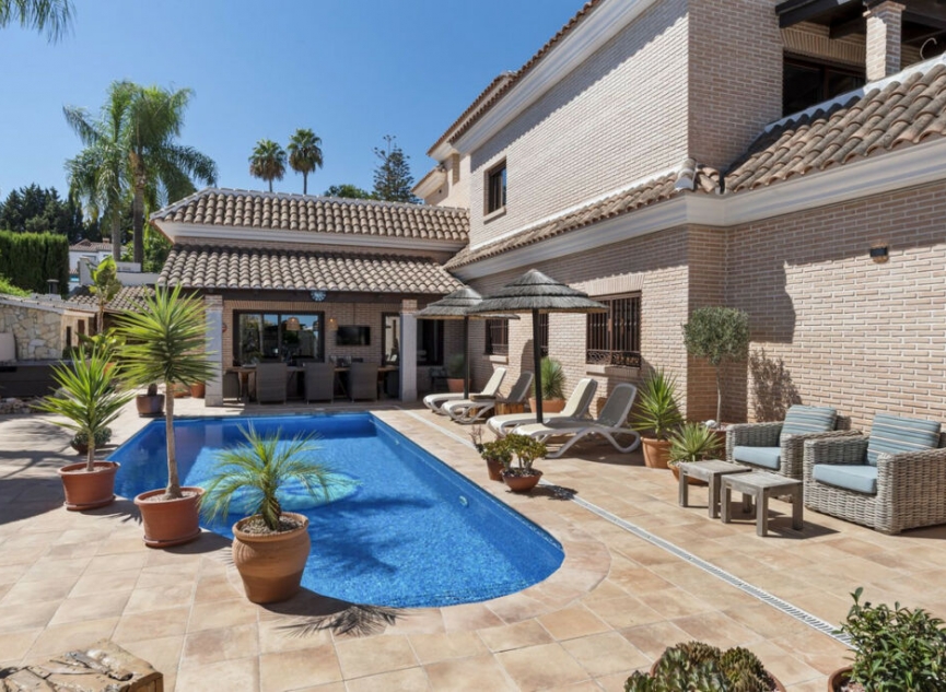 Resale - House -
Mijas Costa