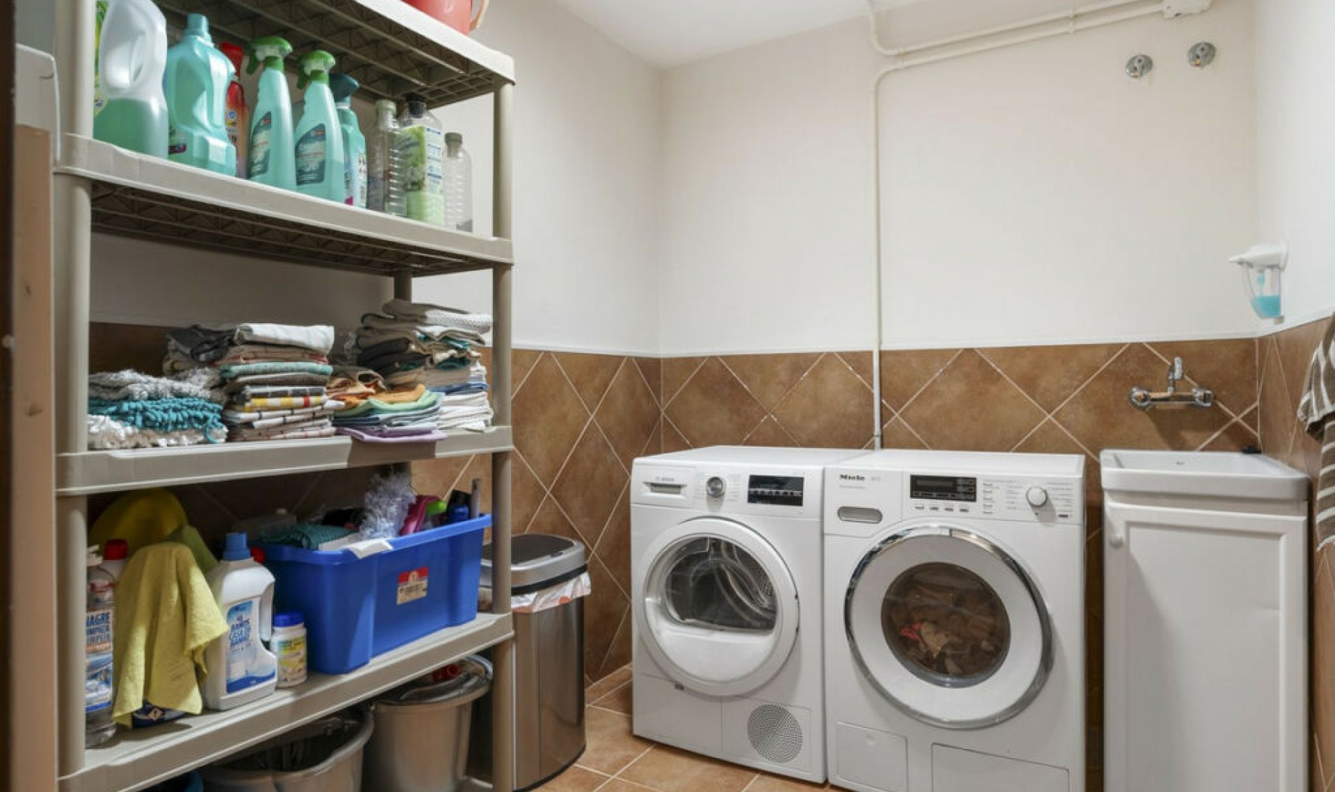 Resale - House -
Mijas Costa