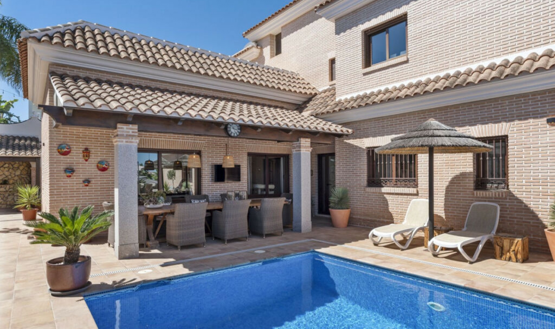 Resale - House -
Mijas Costa