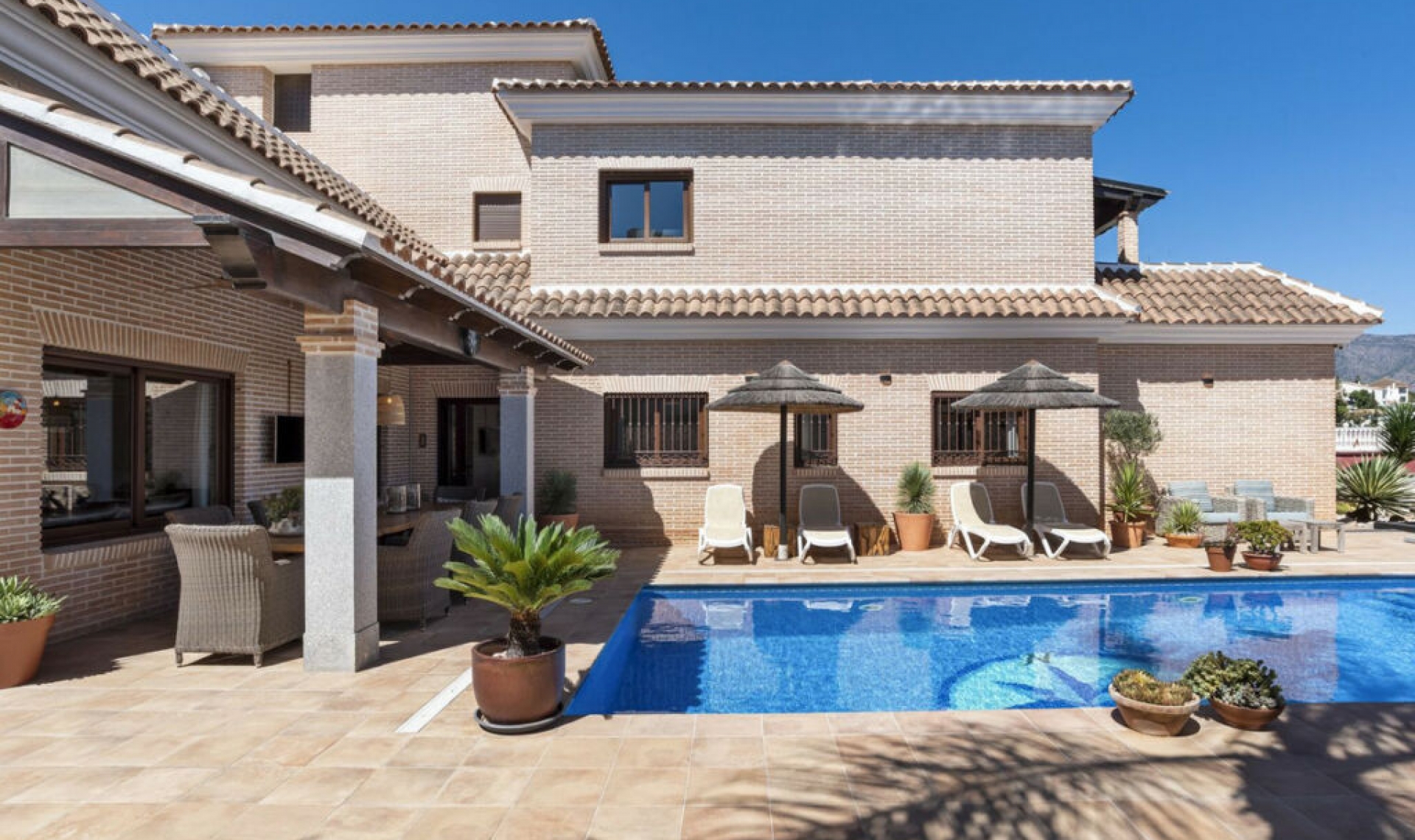 Resale - House -
Mijas Costa