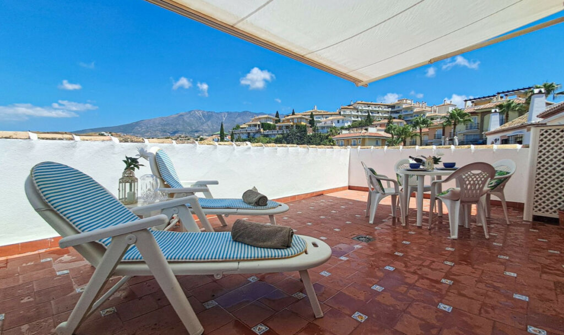 Resale - House -
Mijas Costa