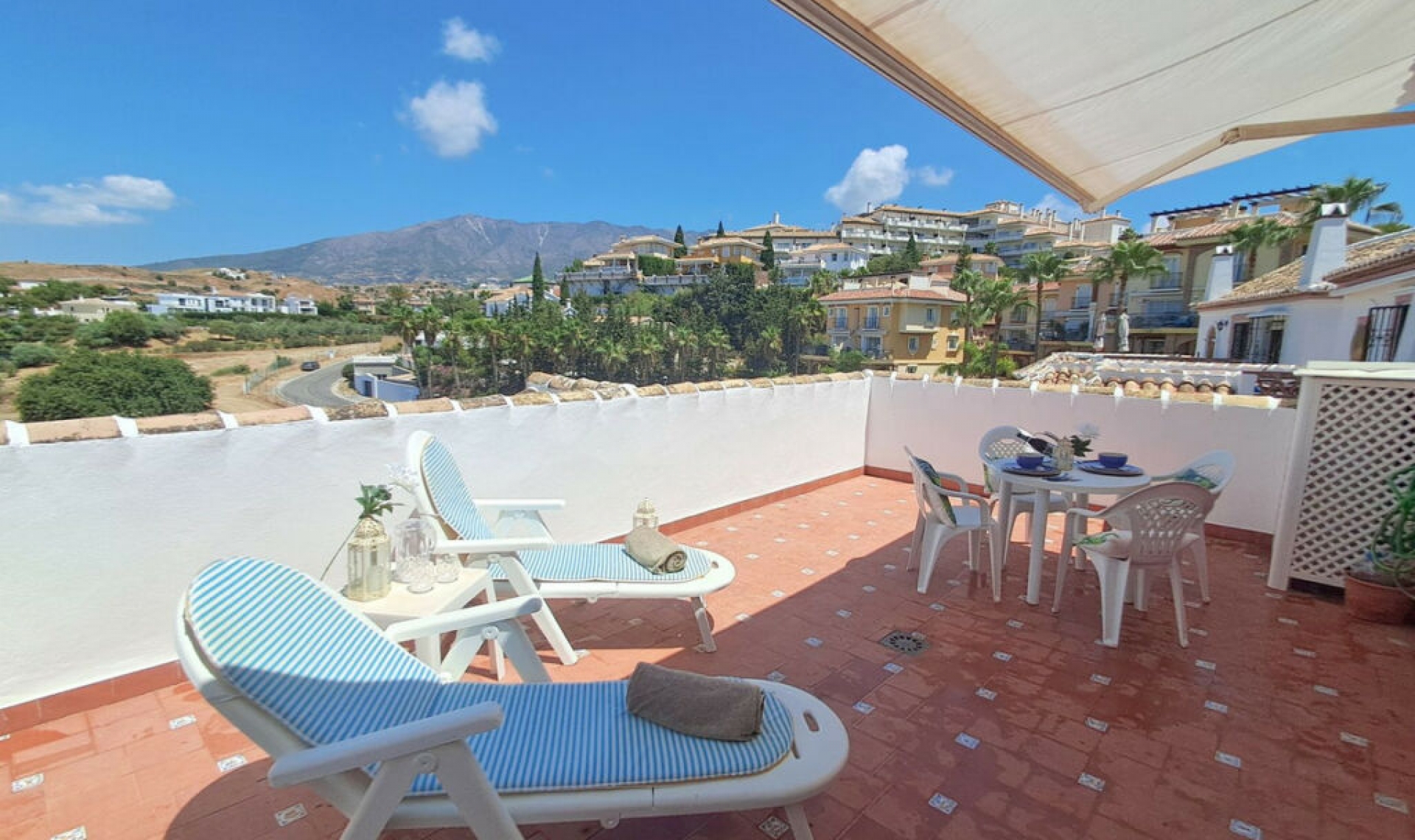 Resale - House -
Mijas Costa