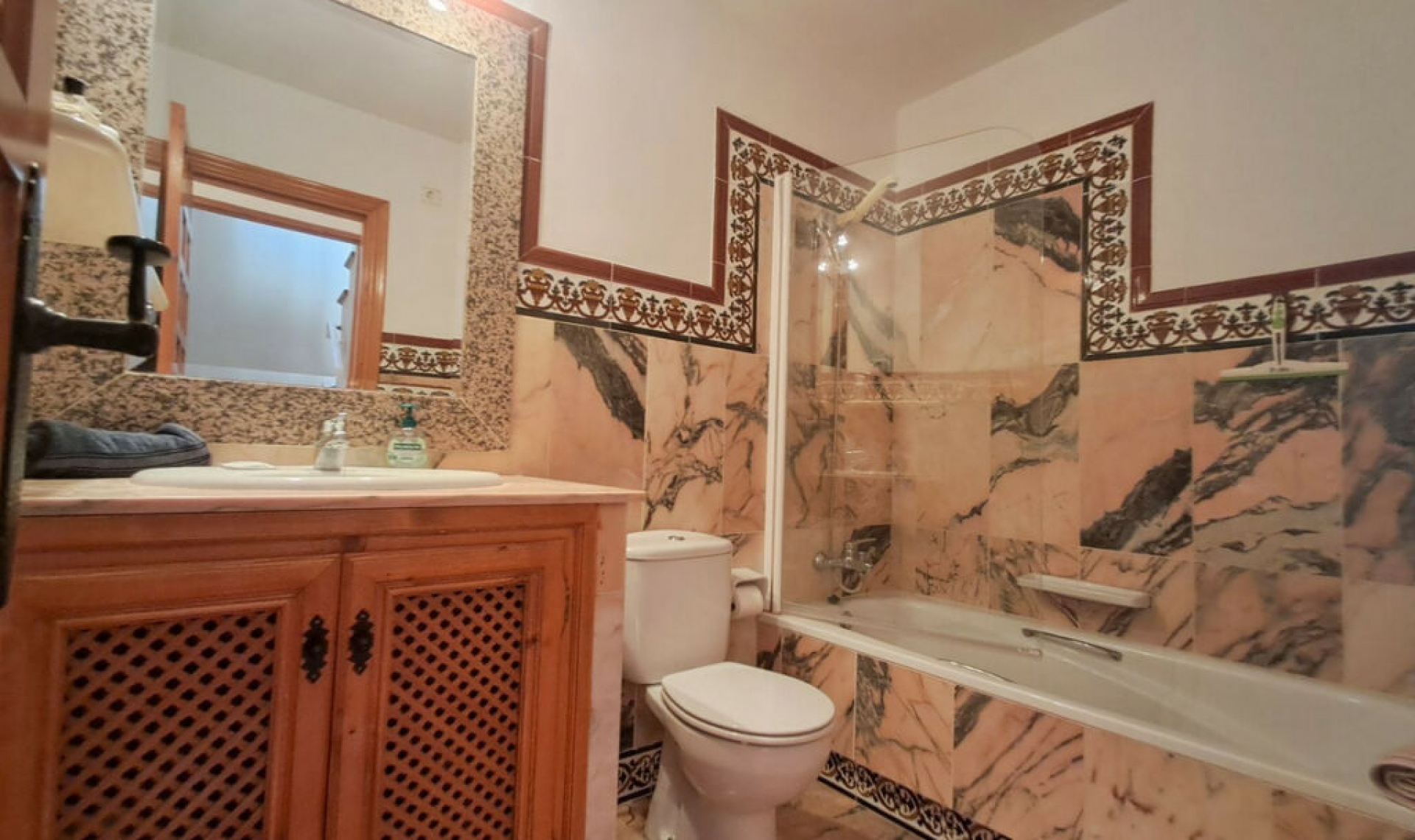 Resale - House -
Mijas Costa