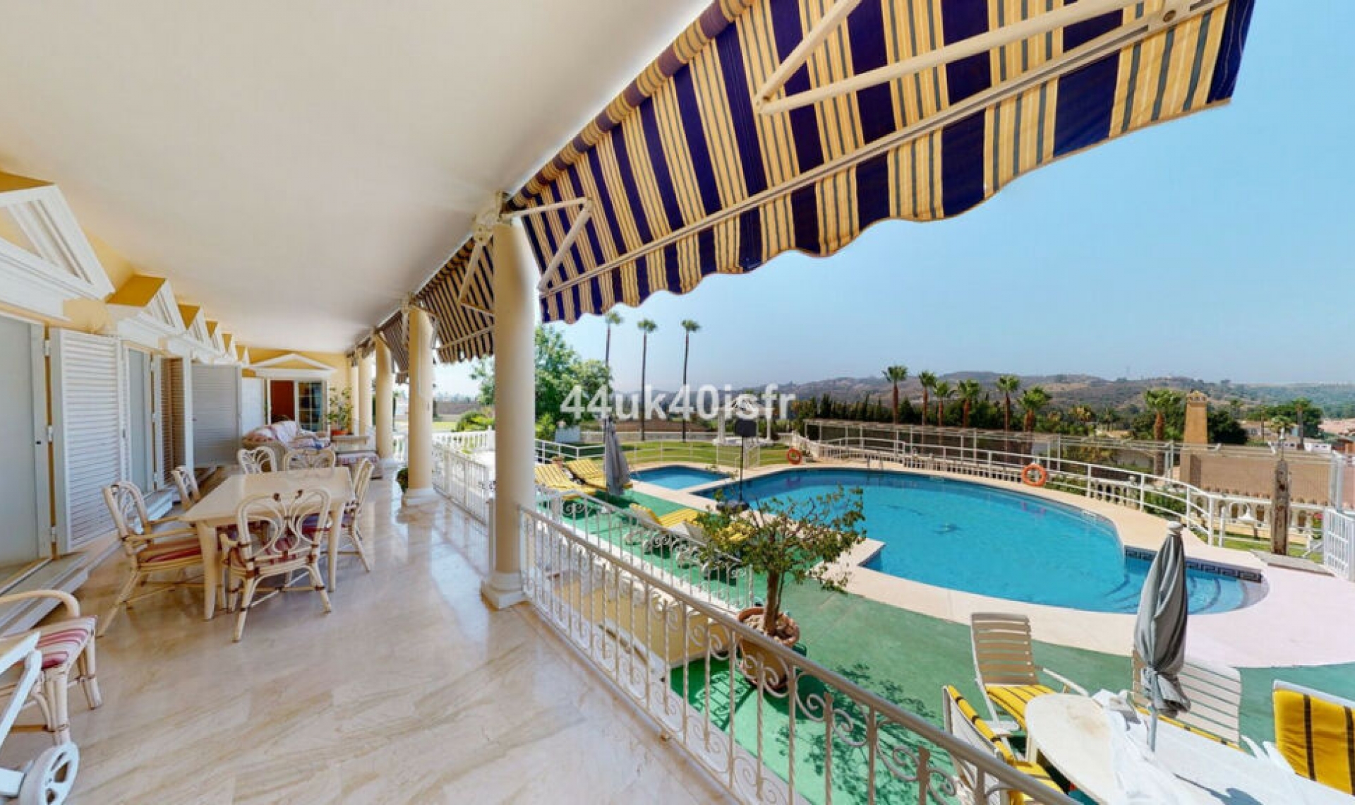 Resale - House -
Mijas Golf