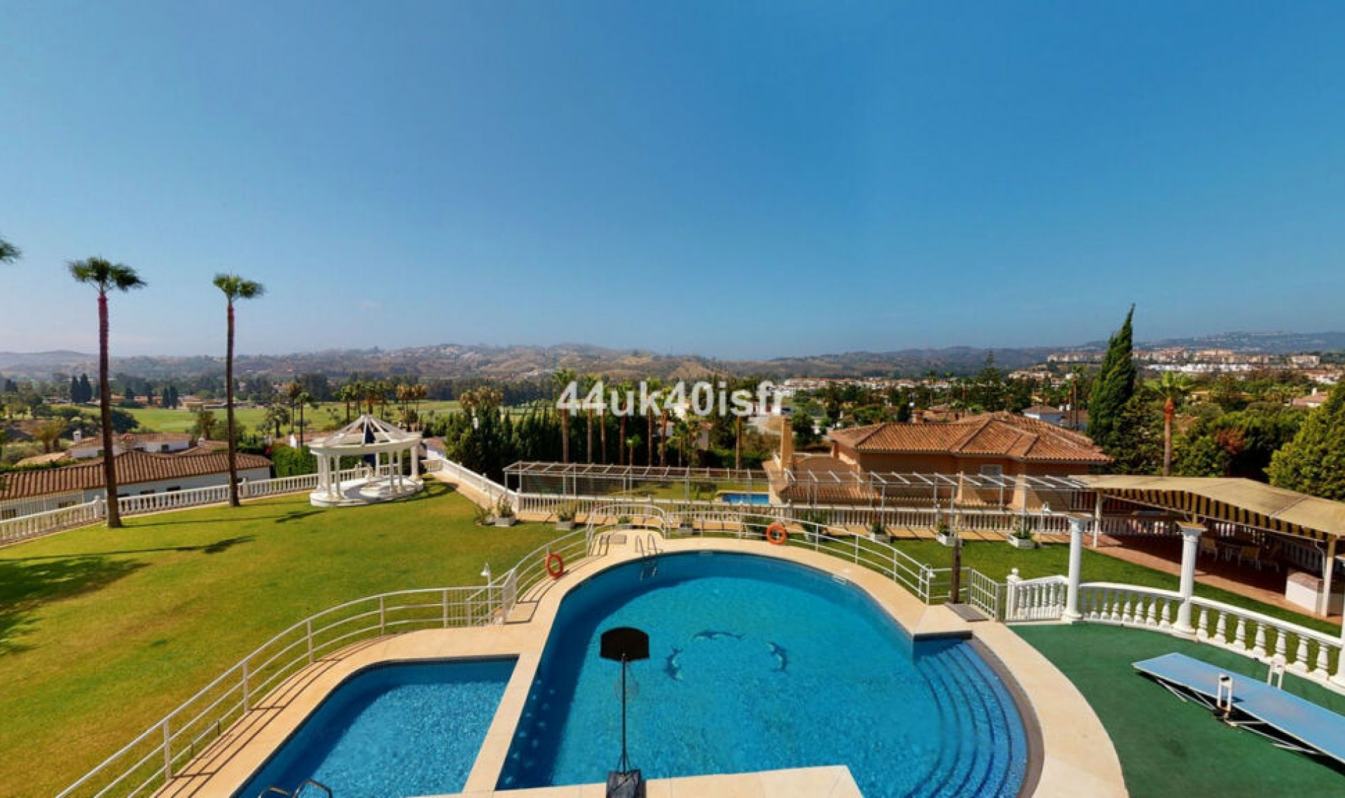 Resale - House -
Mijas Golf