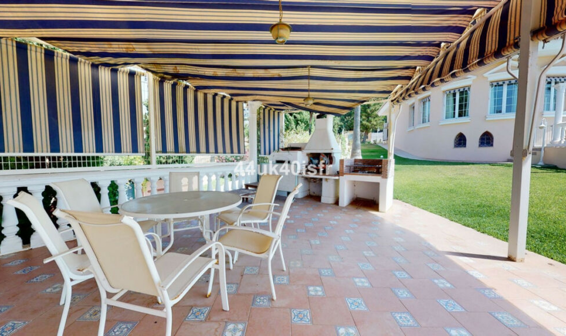 Resale - House -
Mijas Golf