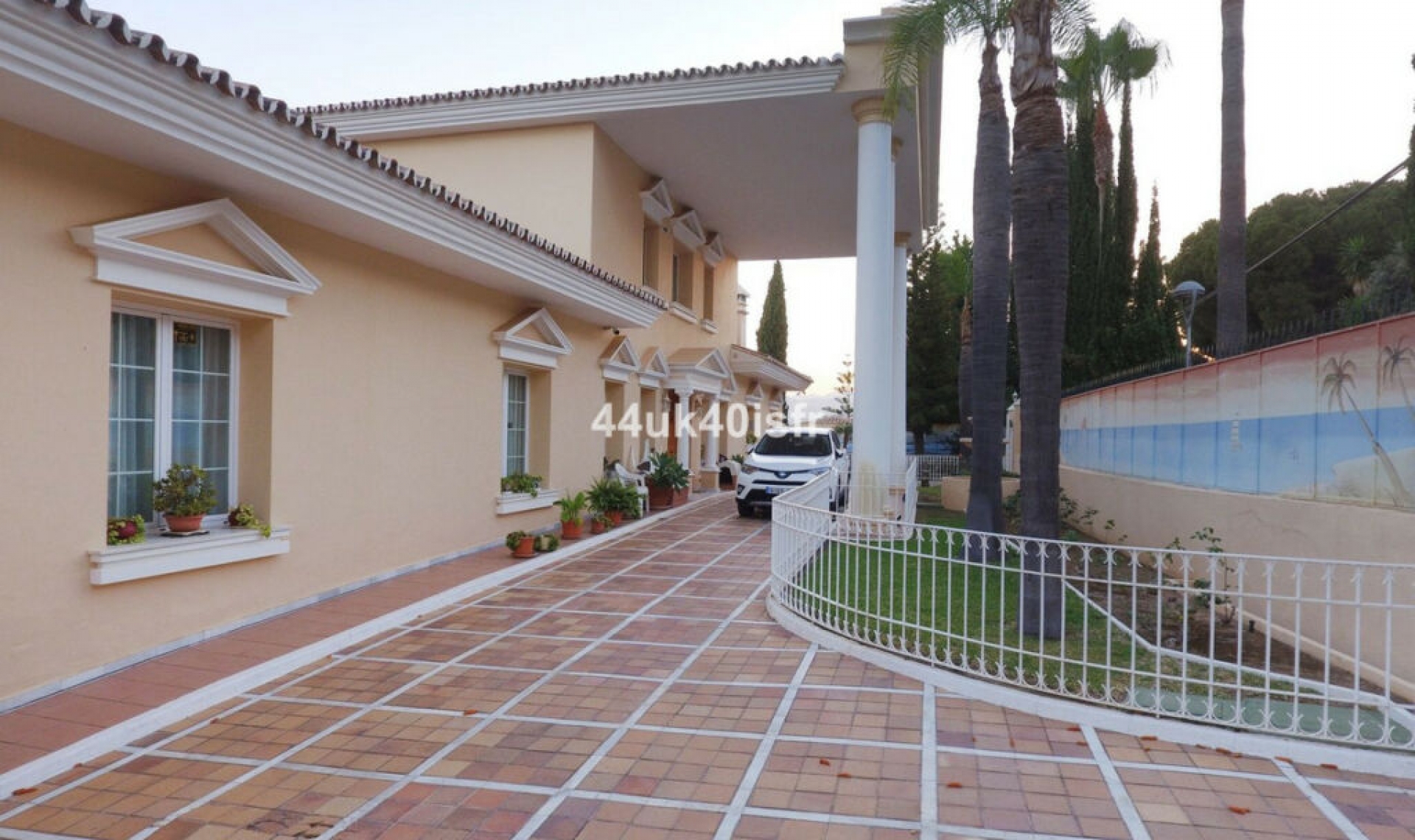 Resale - House -
Mijas Golf
