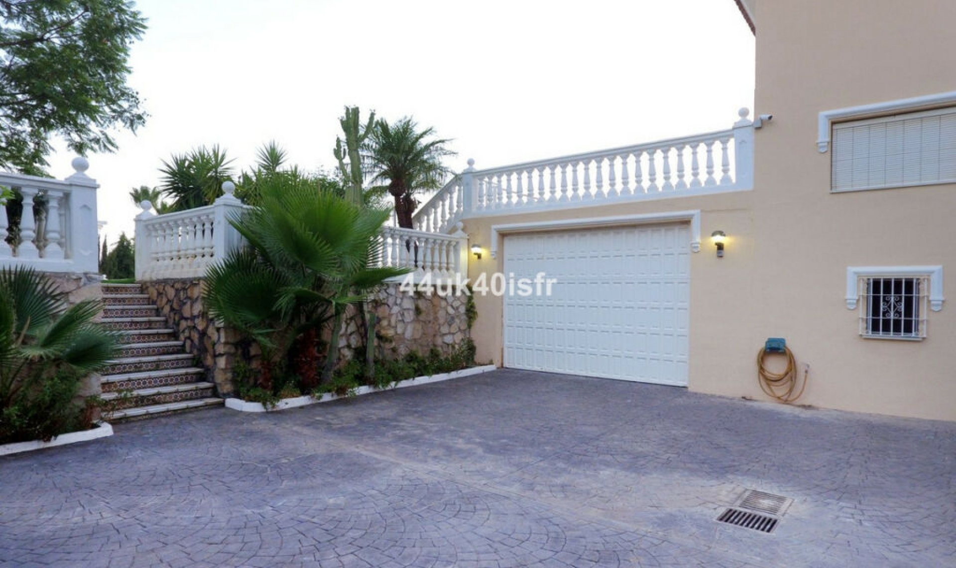 Resale - House -
Mijas Golf