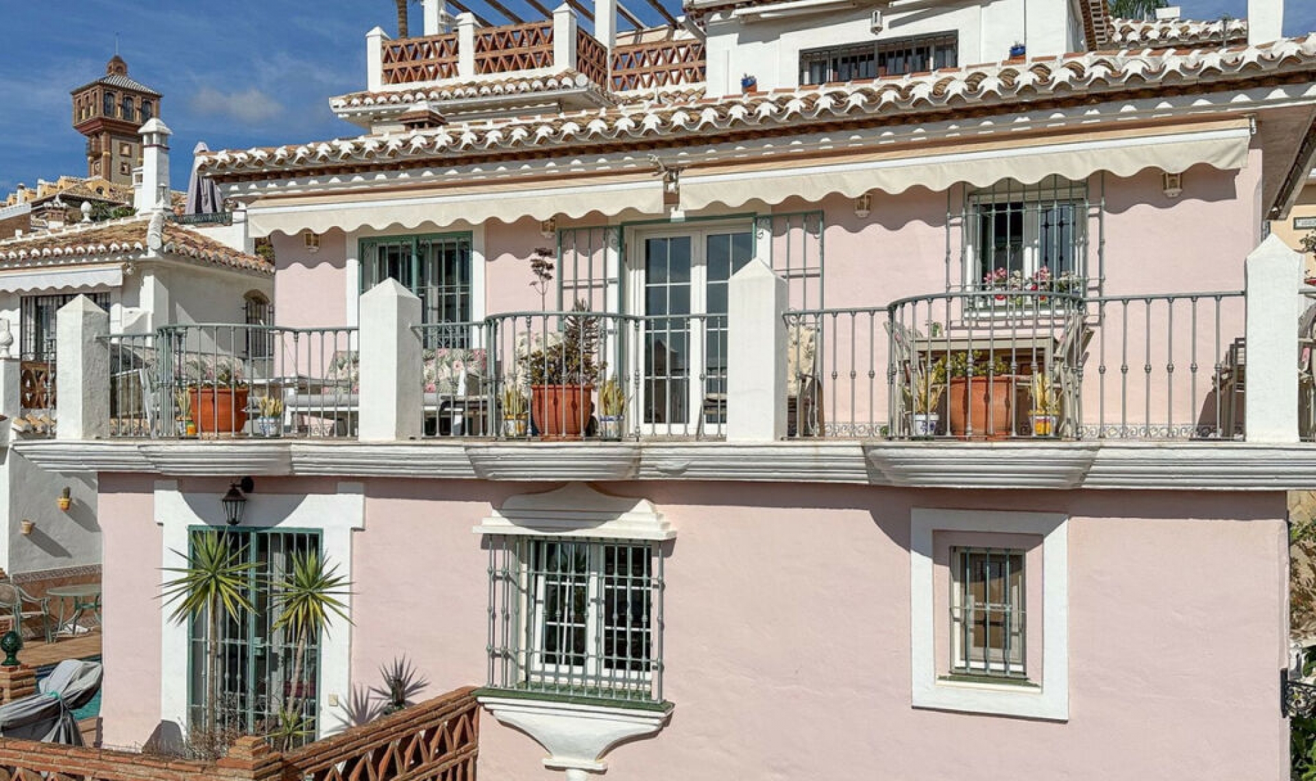Resale - House -
Mijas Golf