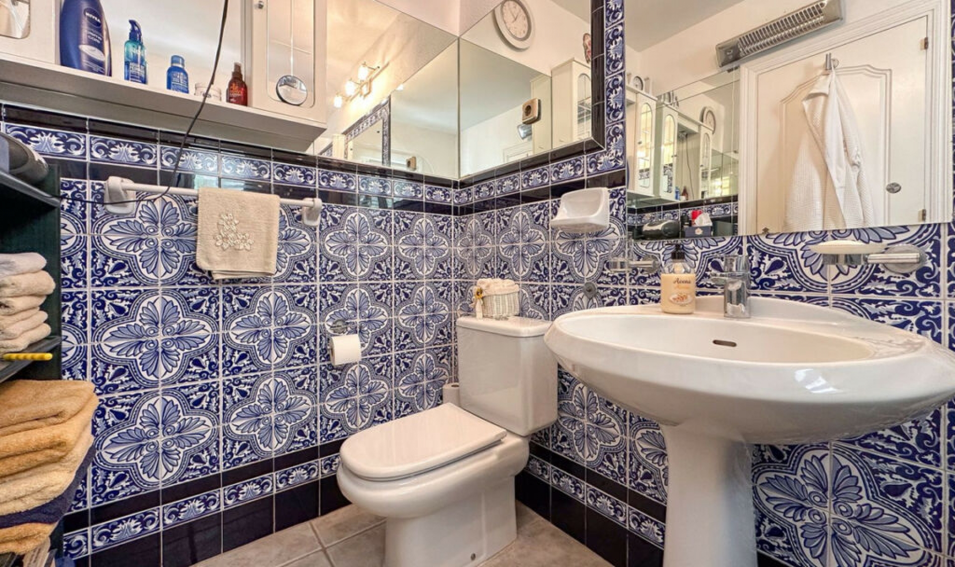 Resale - House -
Mijas Golf