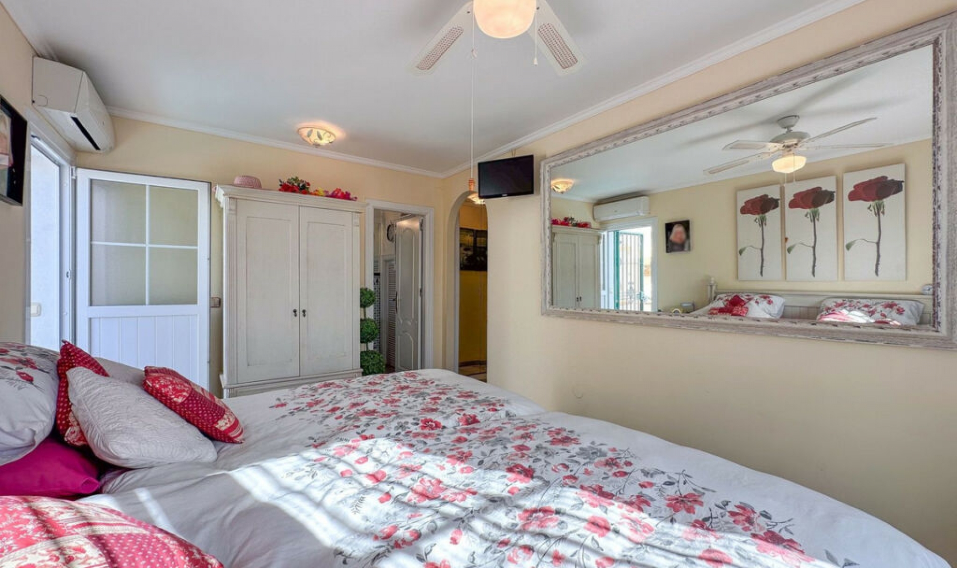 Resale - House -
Mijas Golf