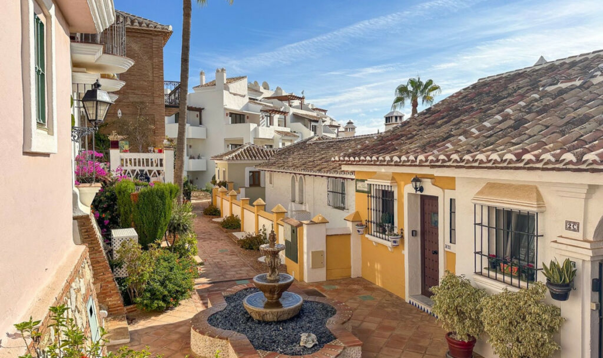 Resale - House -
Mijas Golf