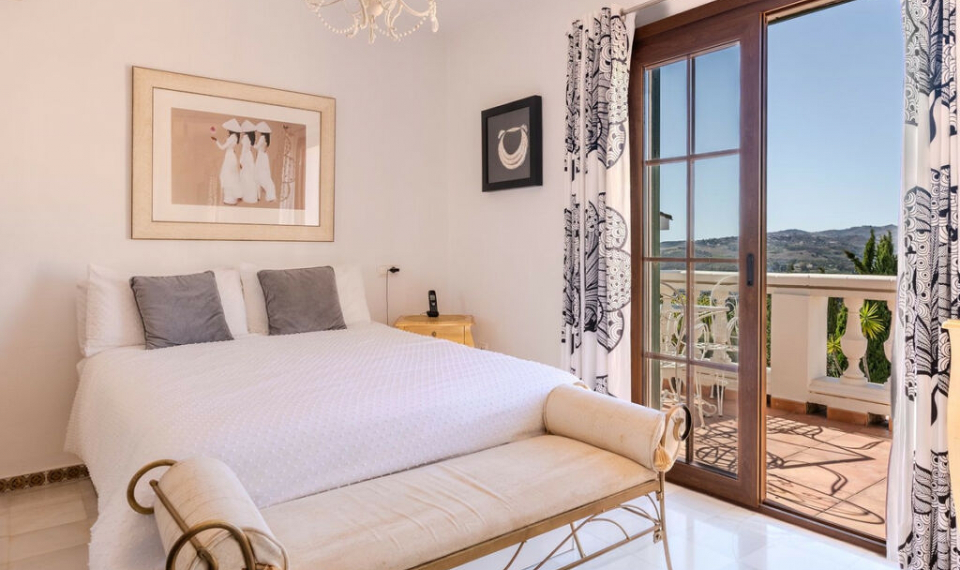 Resale - House -
Mijas Golf