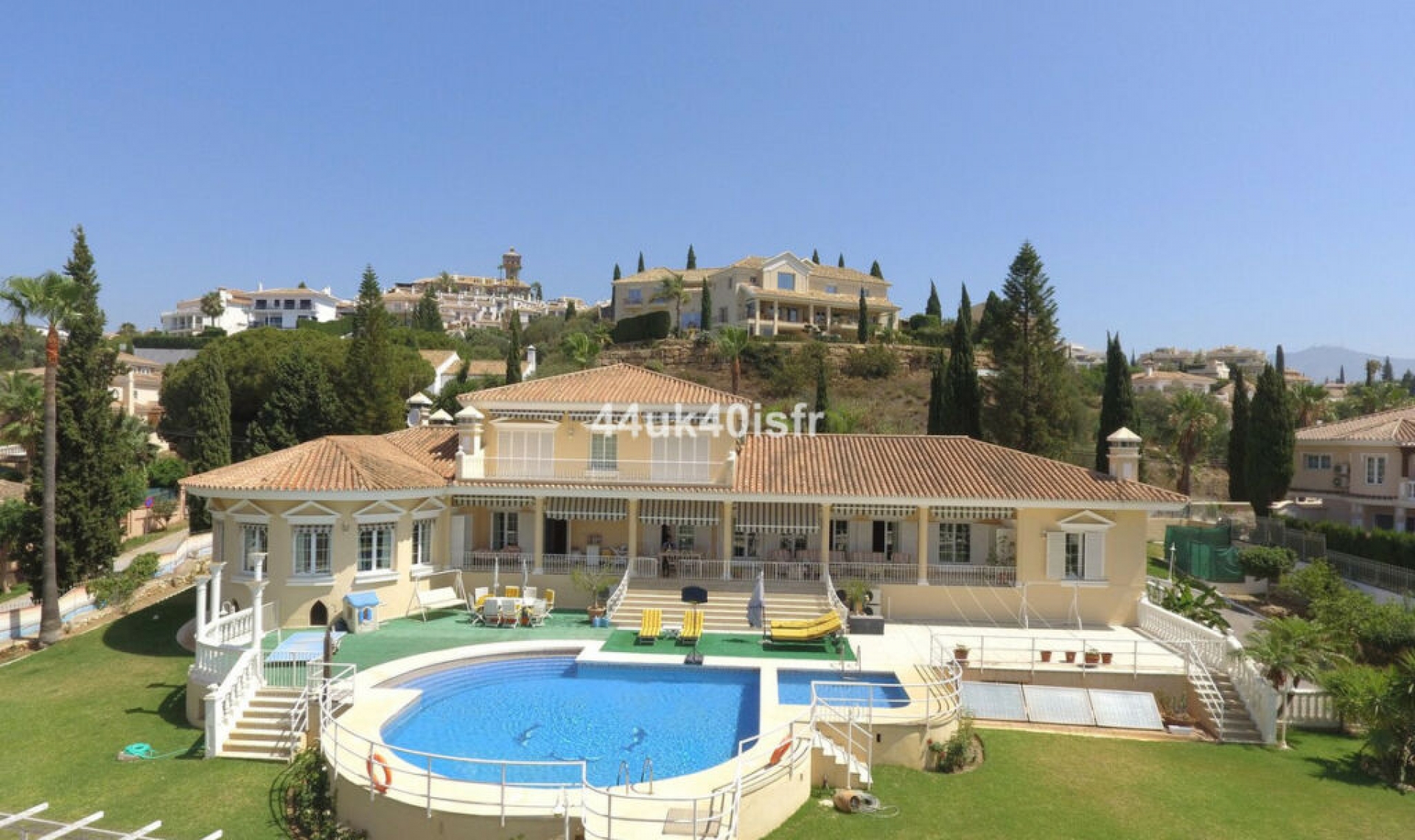 Resale - House -
Mijas Golf