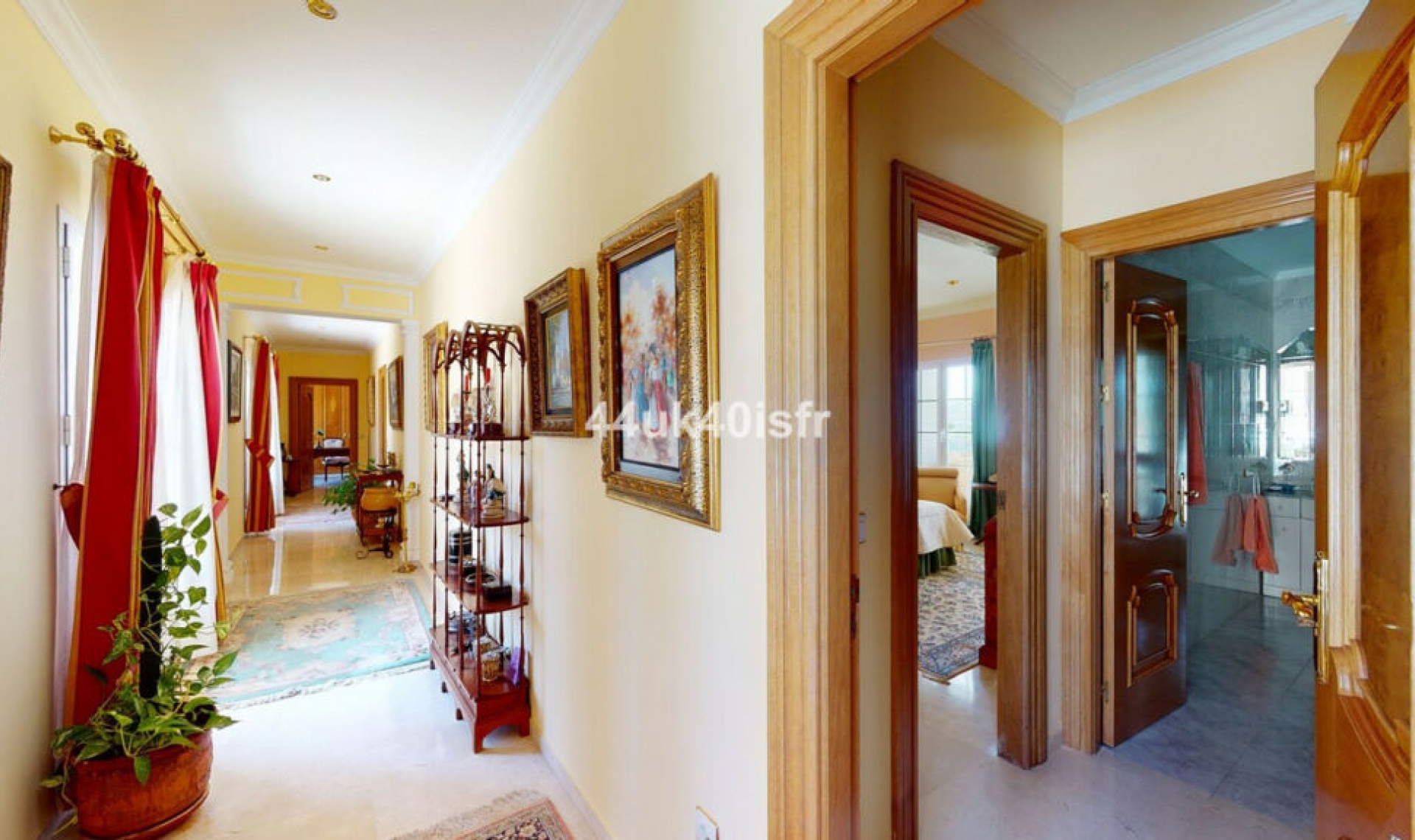 Resale - House -
Mijas Golf