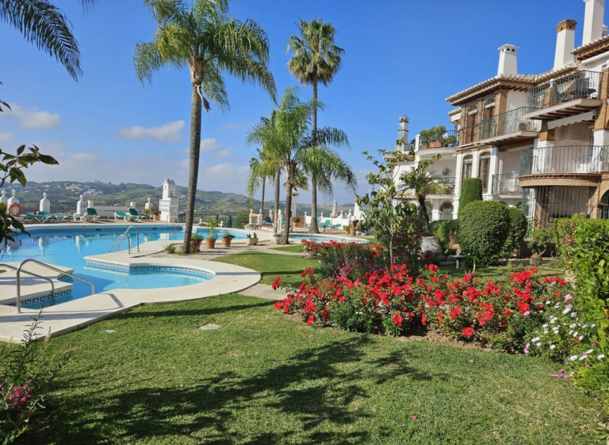 Resale - House -
Mijas Golf
