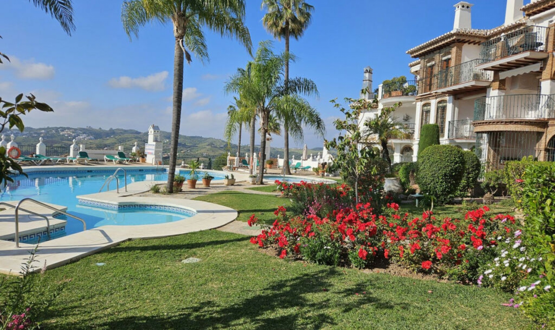 Resale - House -
Mijas Golf