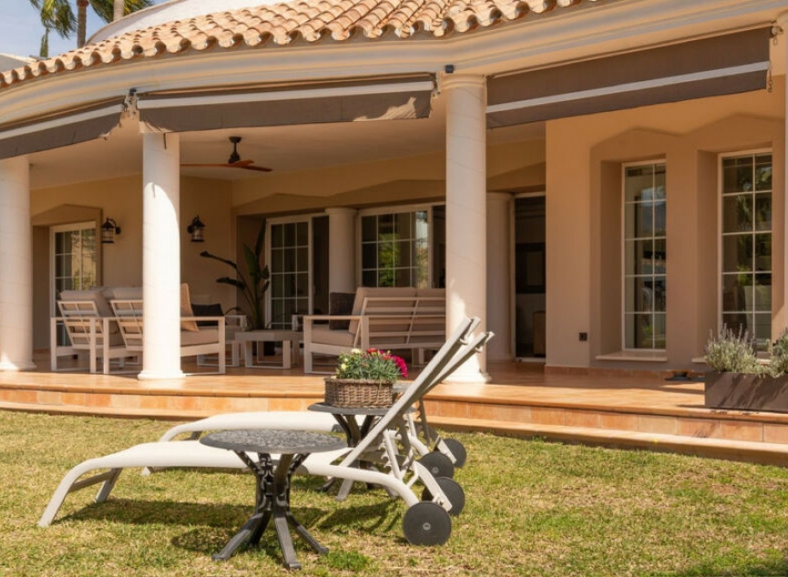 Resale - House -
Mijas Golf
