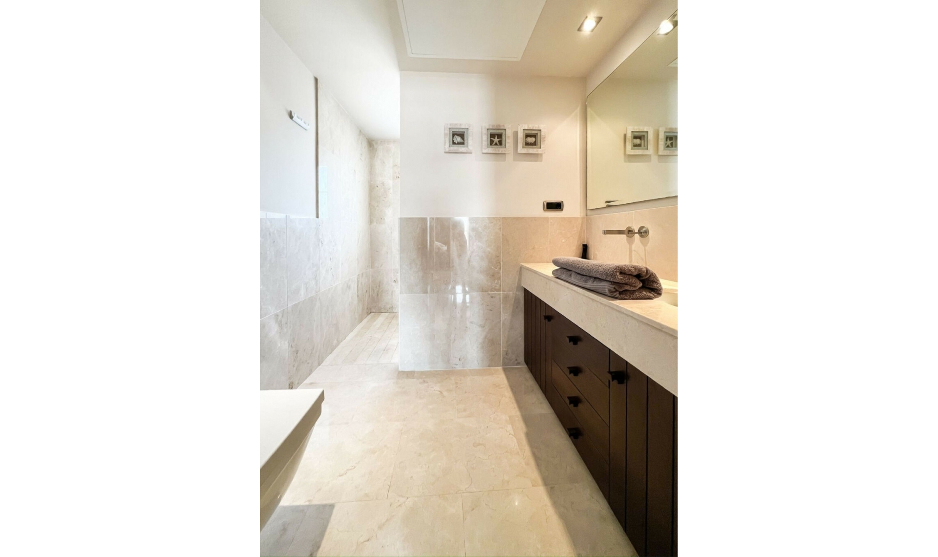 Resale - House -
Mijas Golf
