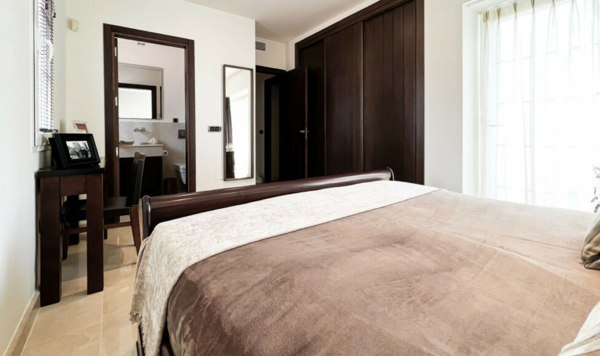 Resale - House -
Mijas Golf
