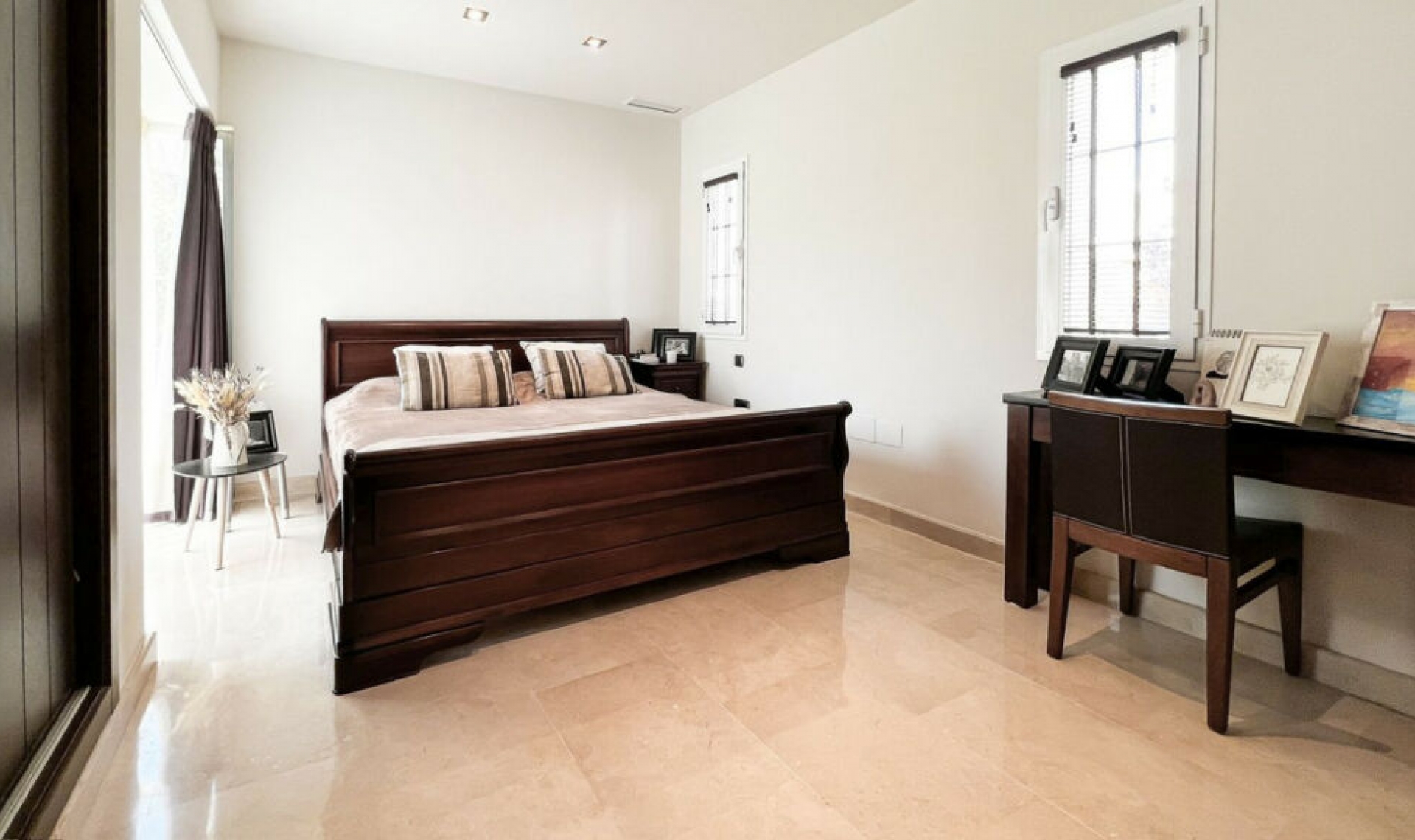 Resale - House -
Mijas Golf