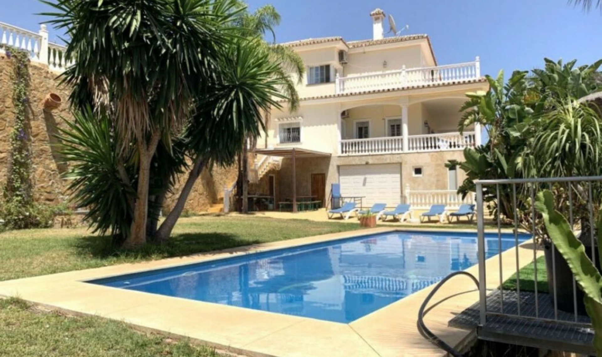 Resale - House -
Mijas Golf