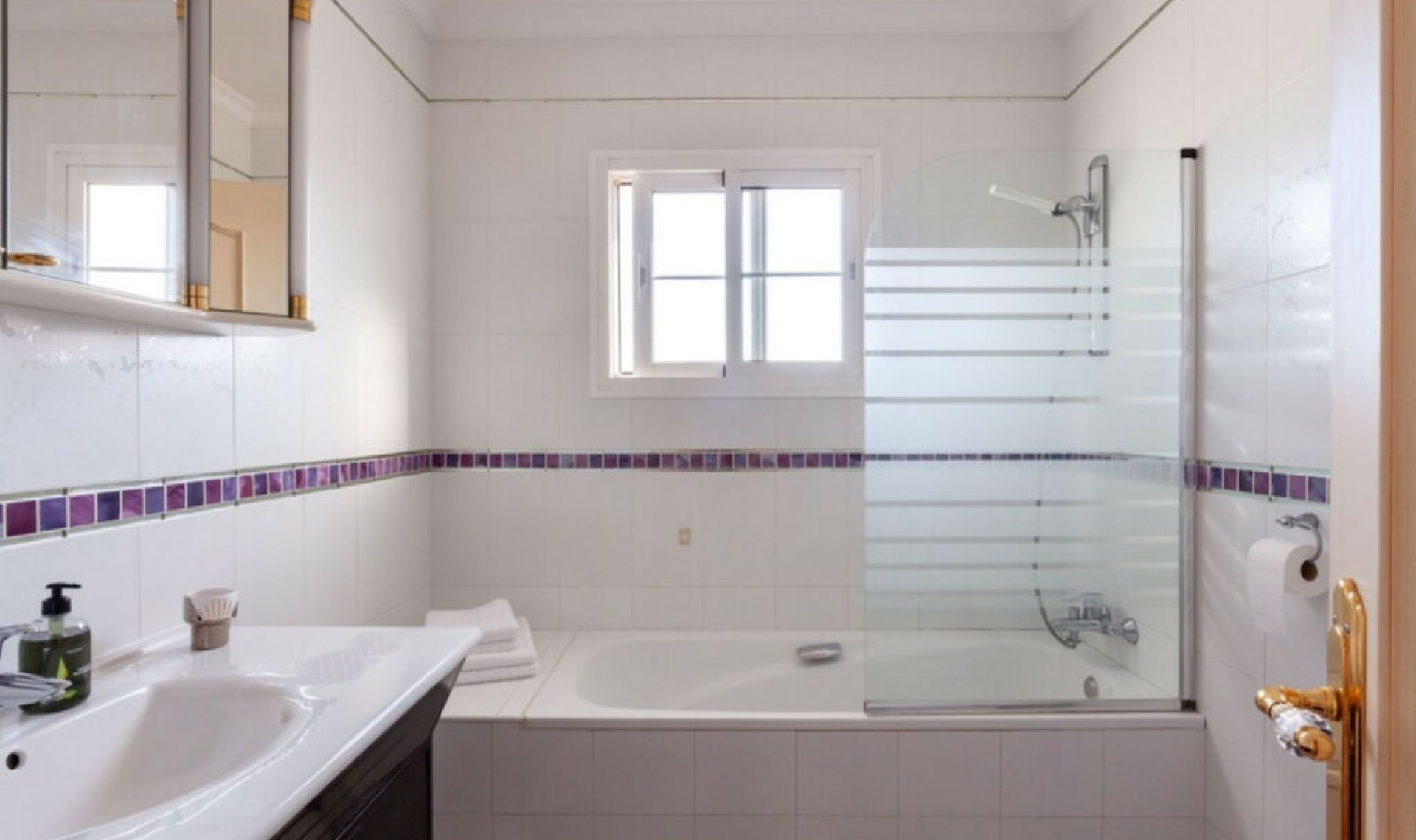 Resale - House -
Mijas Golf