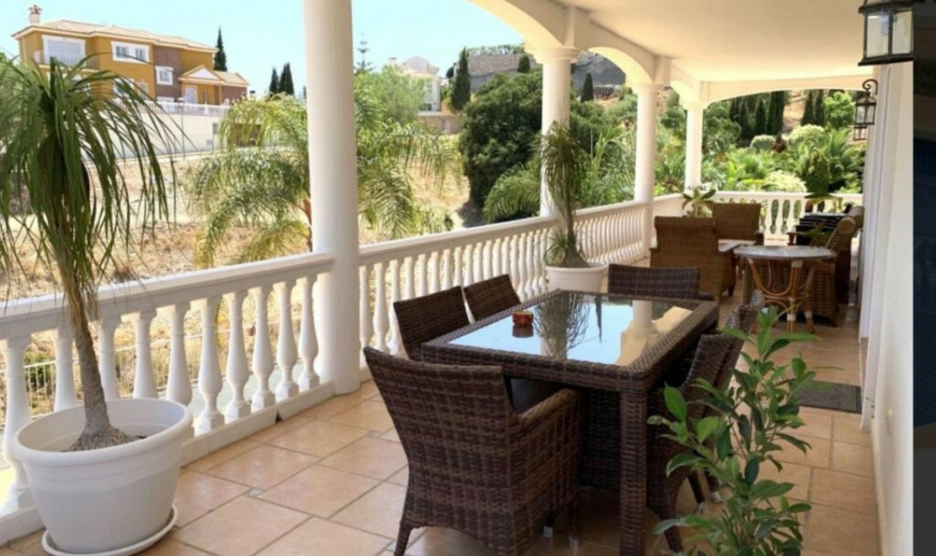 Resale - House -
Mijas Golf