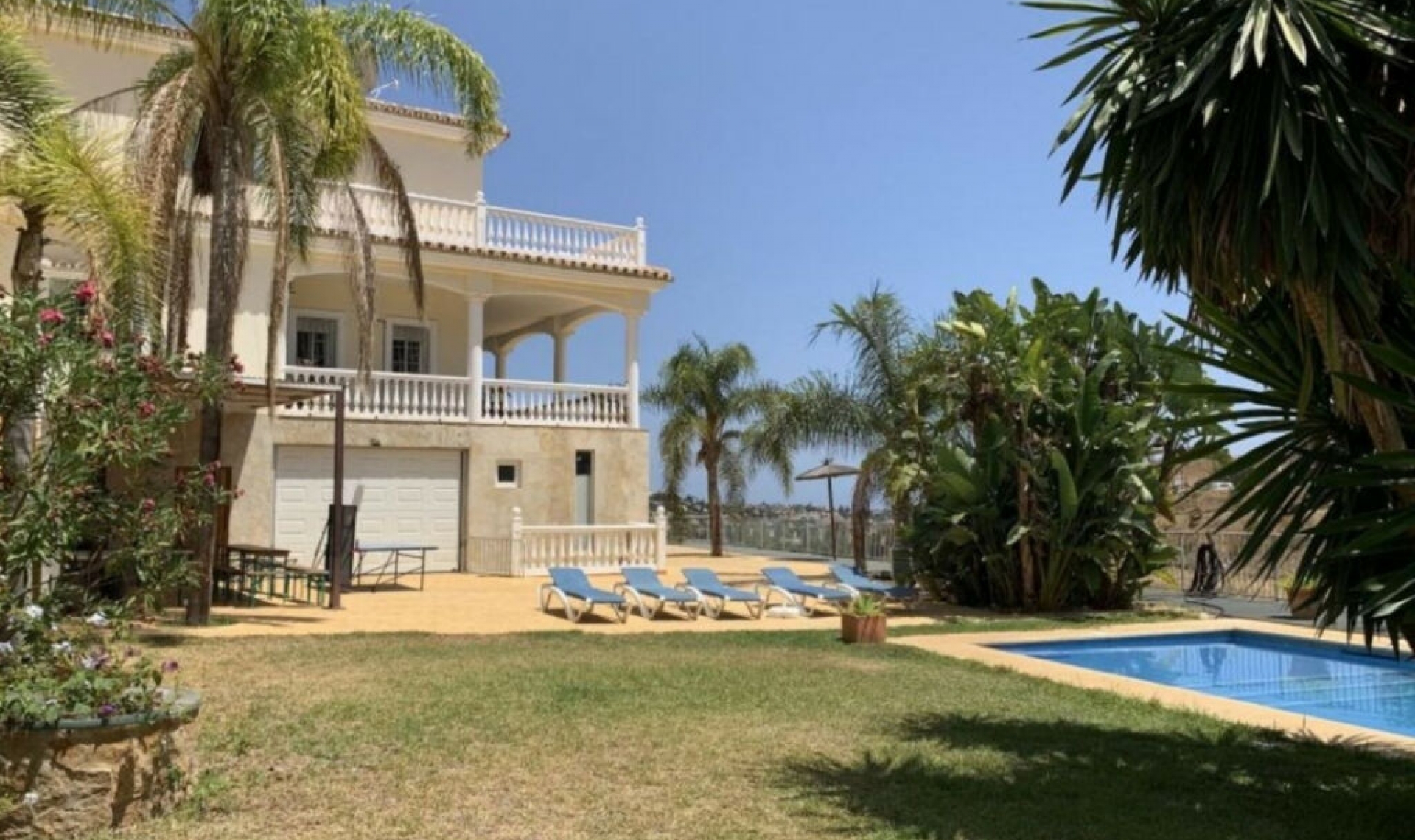 Resale - House -
Mijas Golf