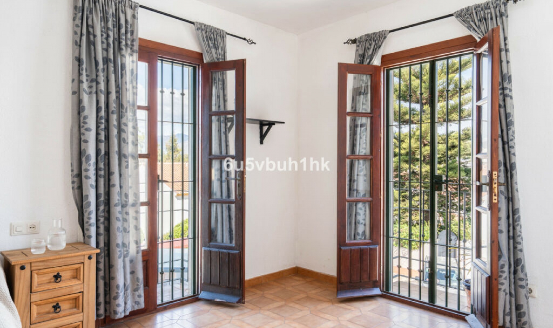 Resale - House -
Mijas Golf