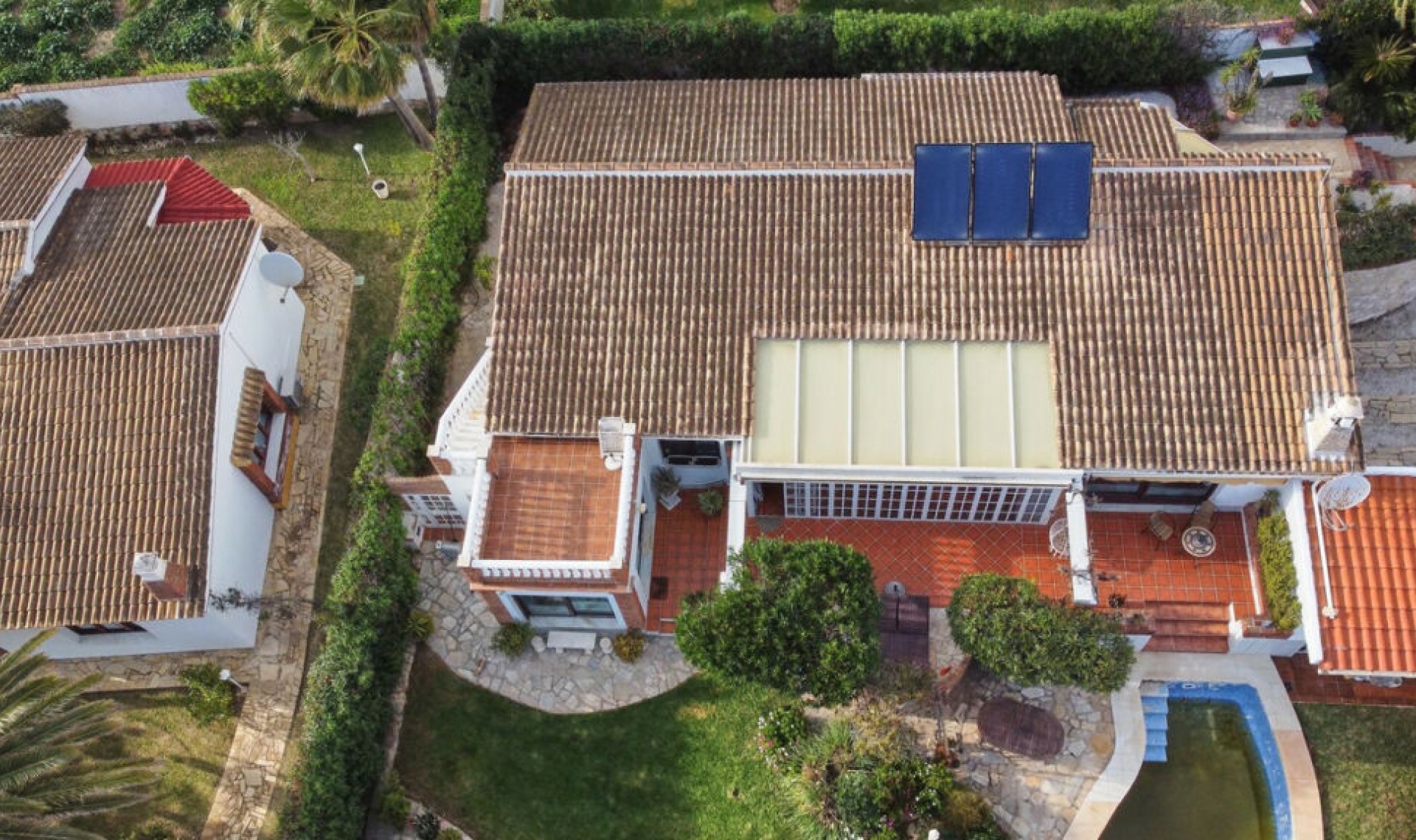 Resale - House -
Mijas