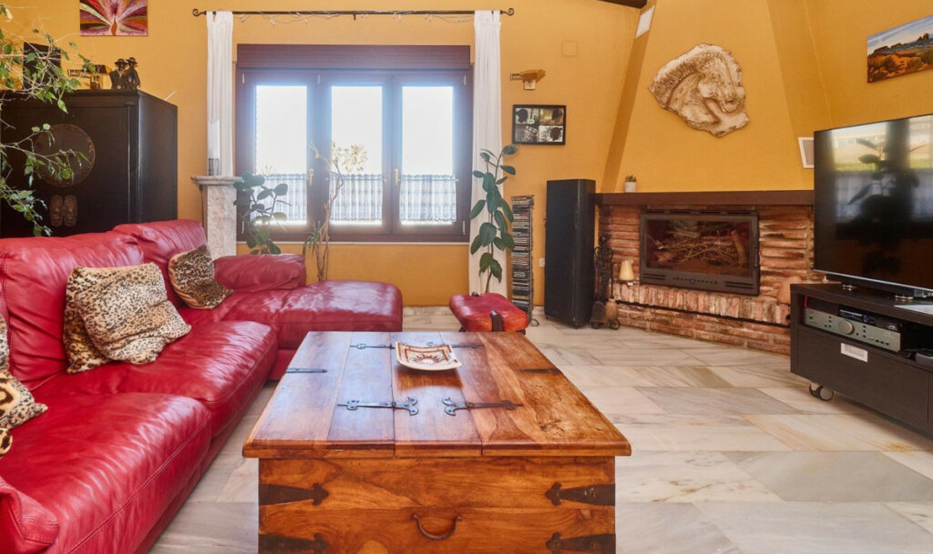 Resale - House -
Mijas