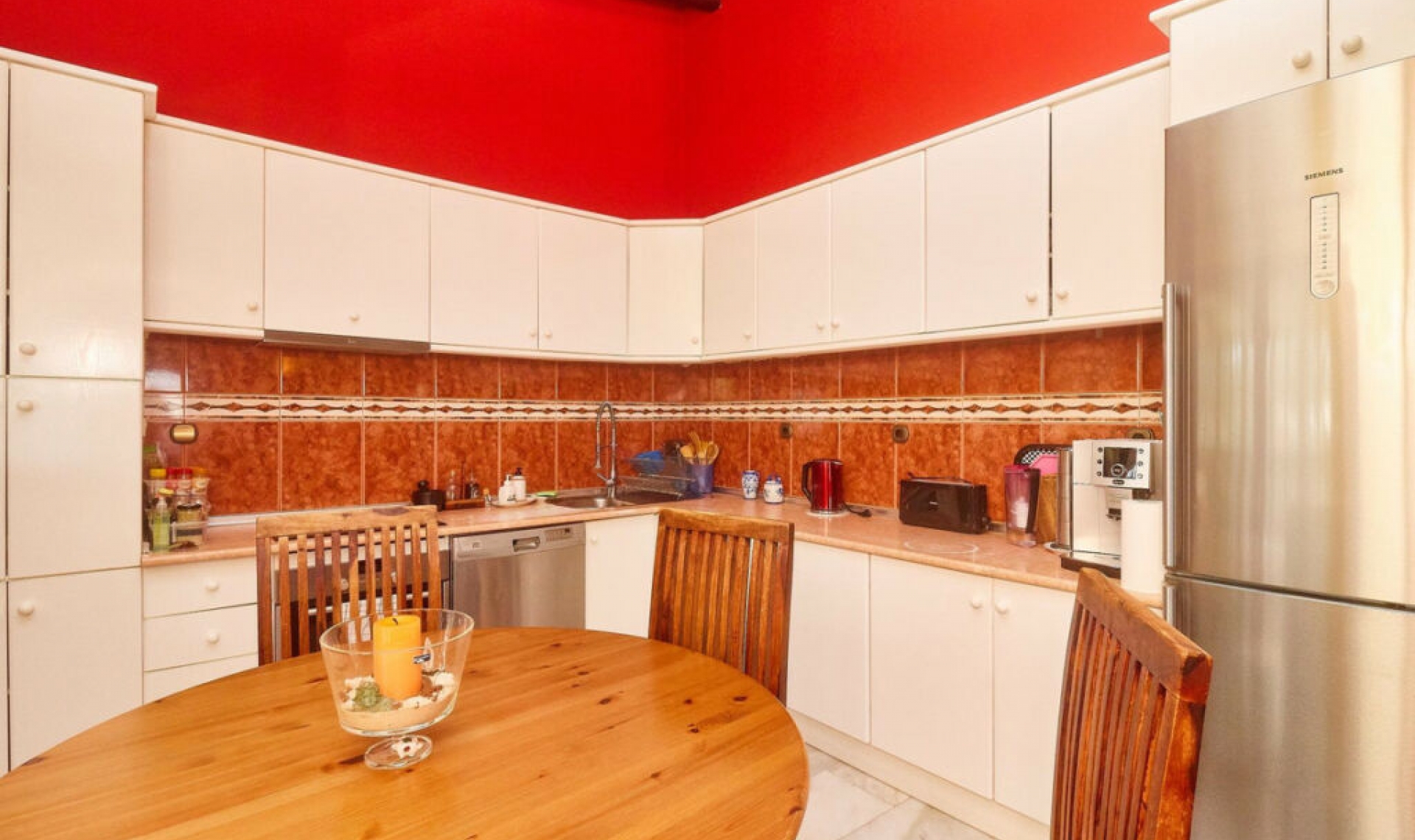 Resale - House -
Mijas