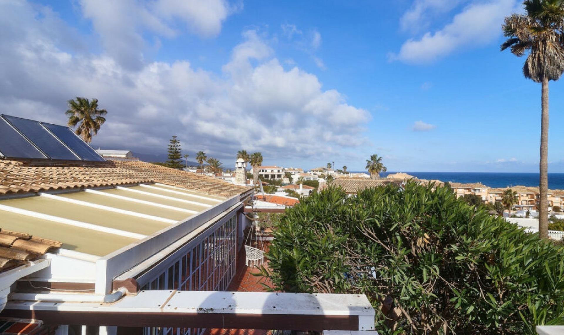Resale - House -
Mijas