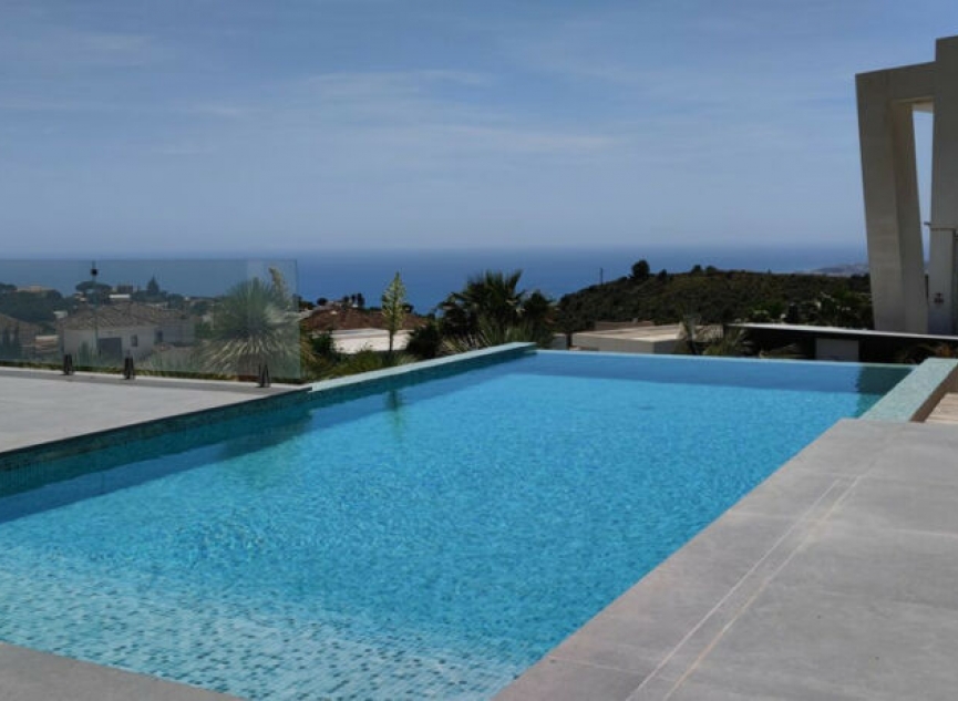 Resale - House -
Mijas