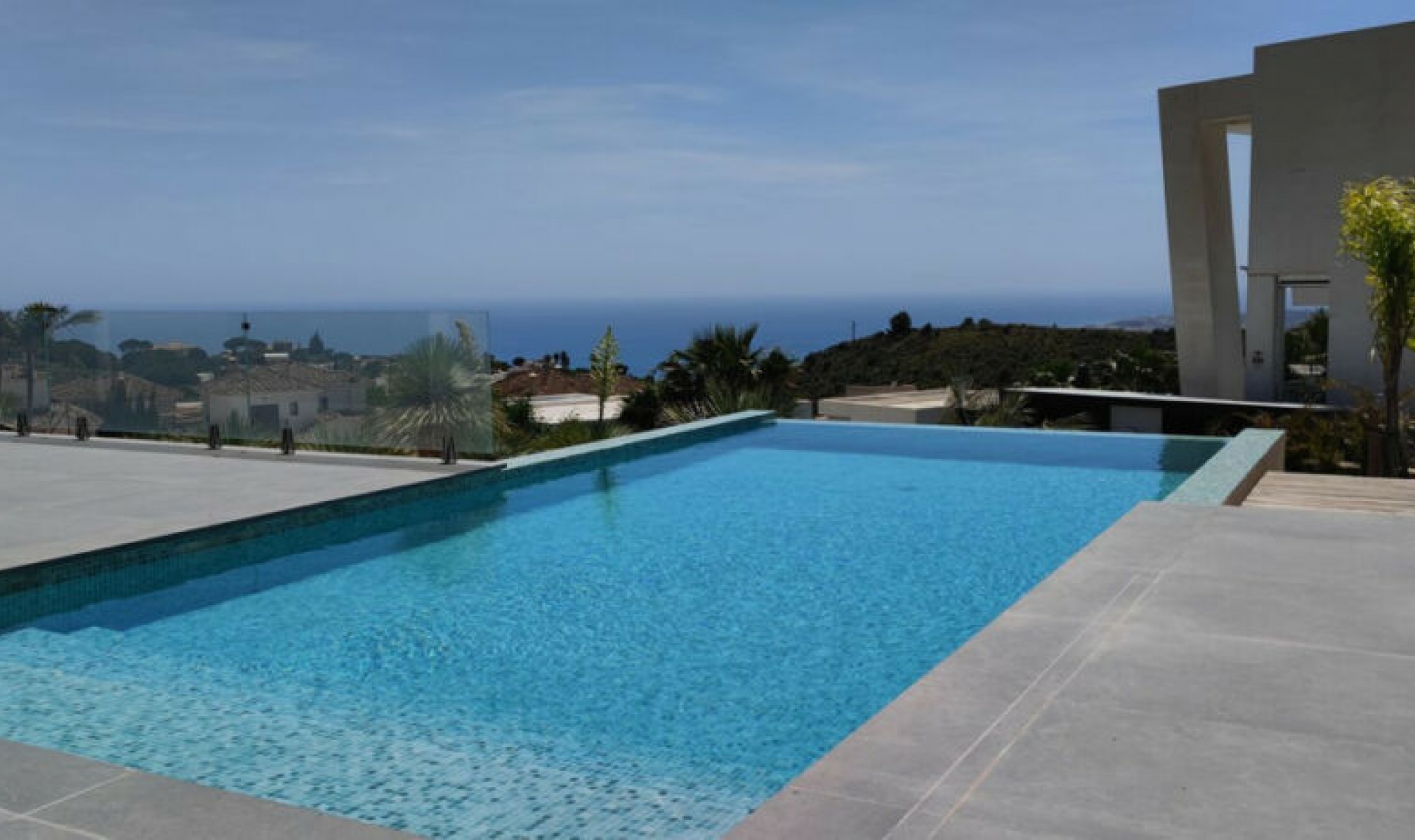 Resale - House -
Mijas