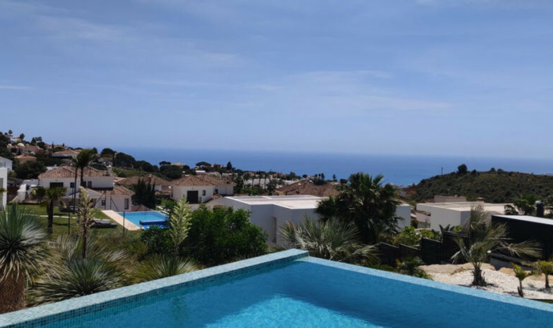 Resale - House -
Mijas