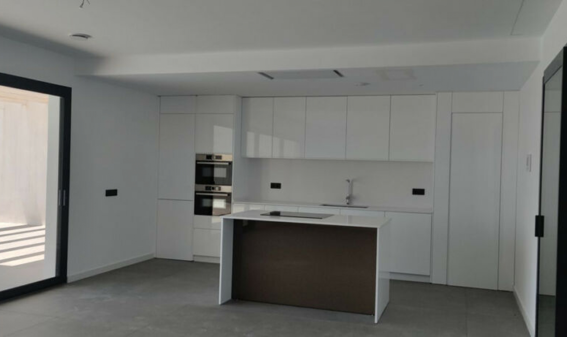 Resale - House -
Mijas