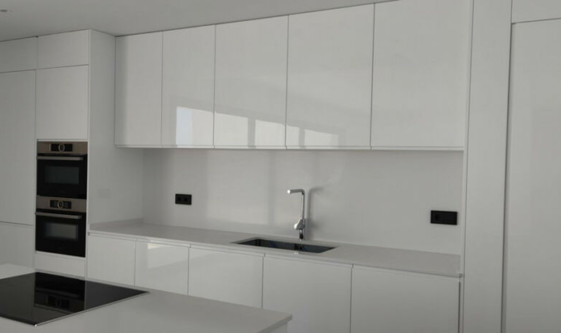 Resale - House -
Mijas