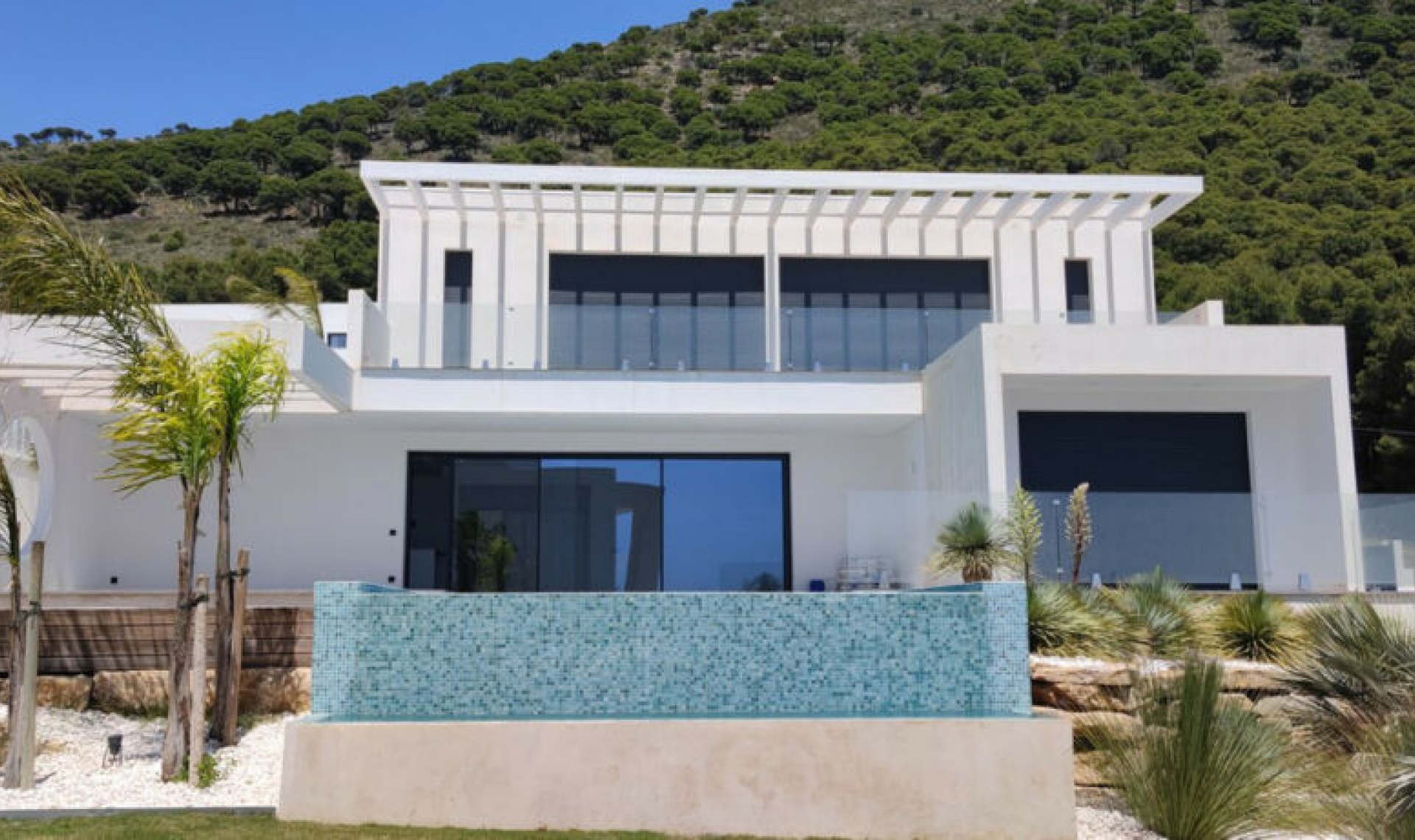 Resale - House -
Mijas