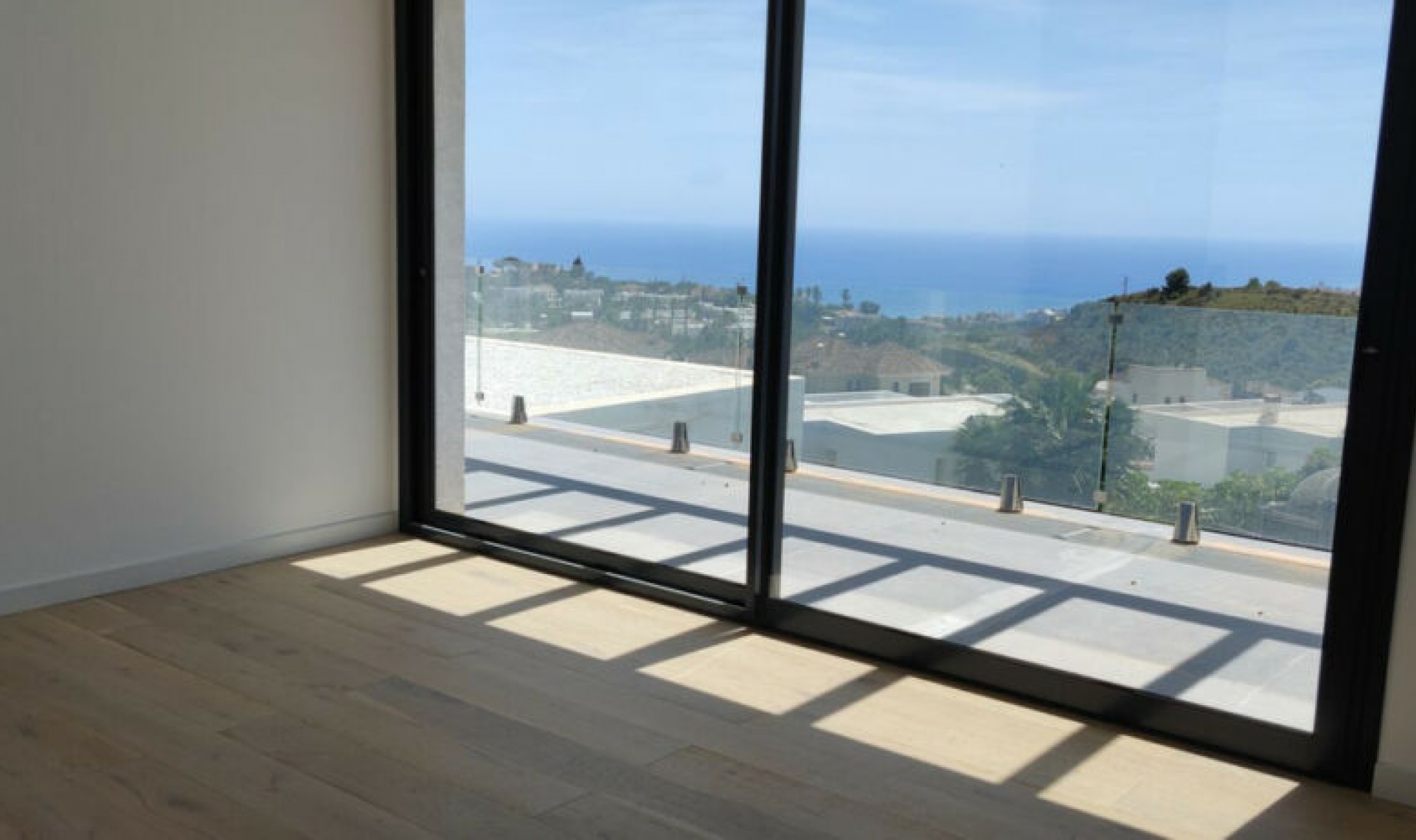 Resale - House -
Mijas