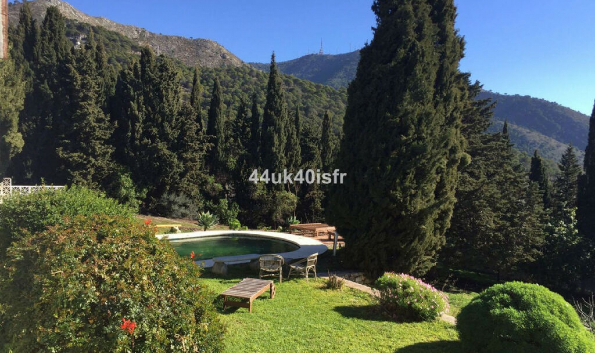 Resale - House -
Mijas